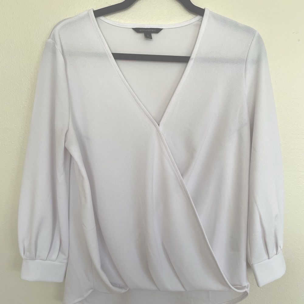 Banana Republic White Blouse - Small